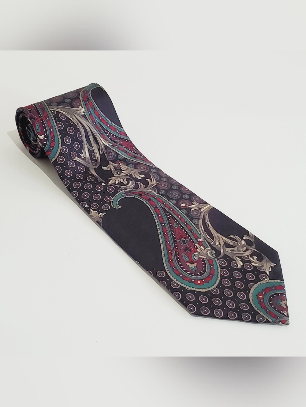 Croft & Barrow Multicolor Paisley Pattern Men's Silk Neck Tie 58x3.75"